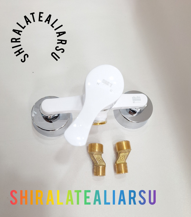 شیر آفتابه اهرمی سفید کرم