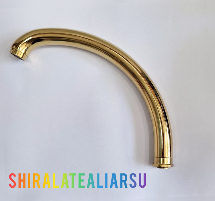 علم کبری بلند رنگی طلایی